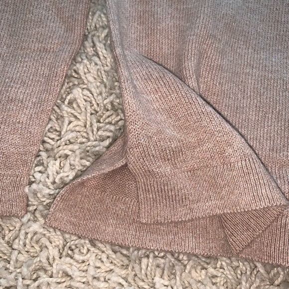 Sweater - Picture 3 of 3